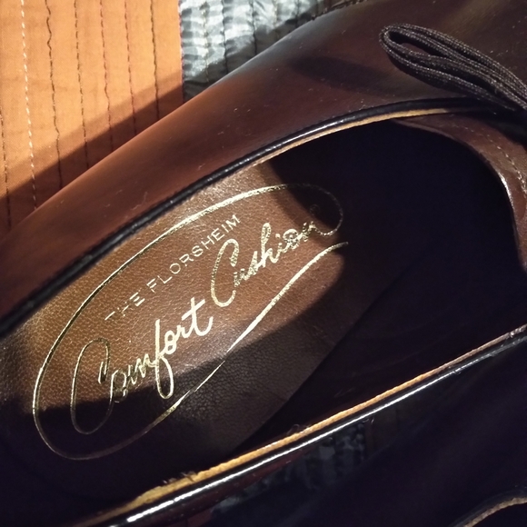 The Florsheim - Picture 3 of 4